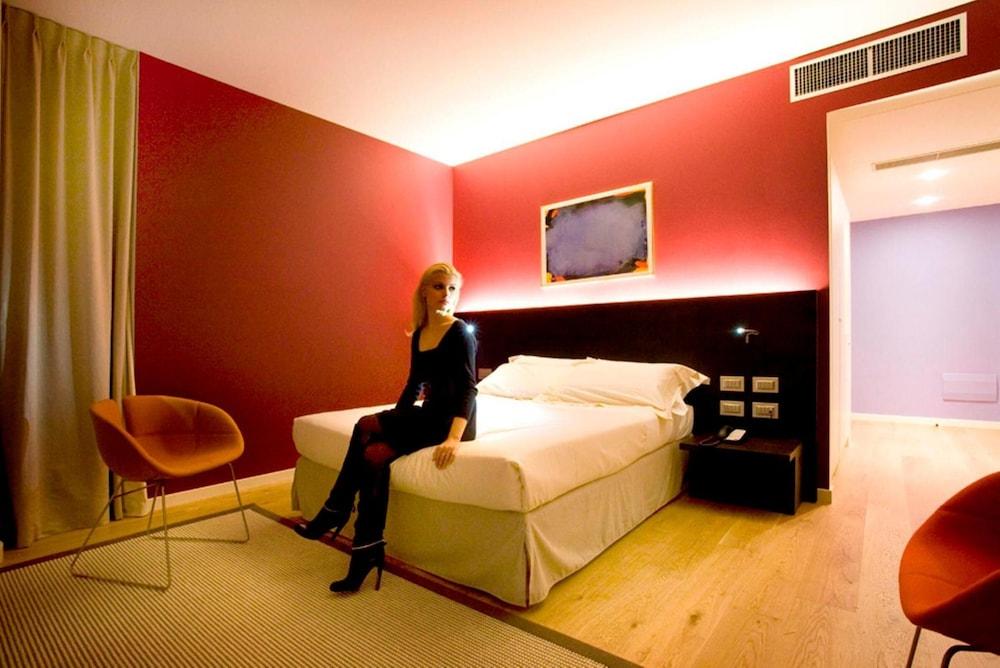 Mod 05 Bike Hotel Сандра Екстер'єр фото