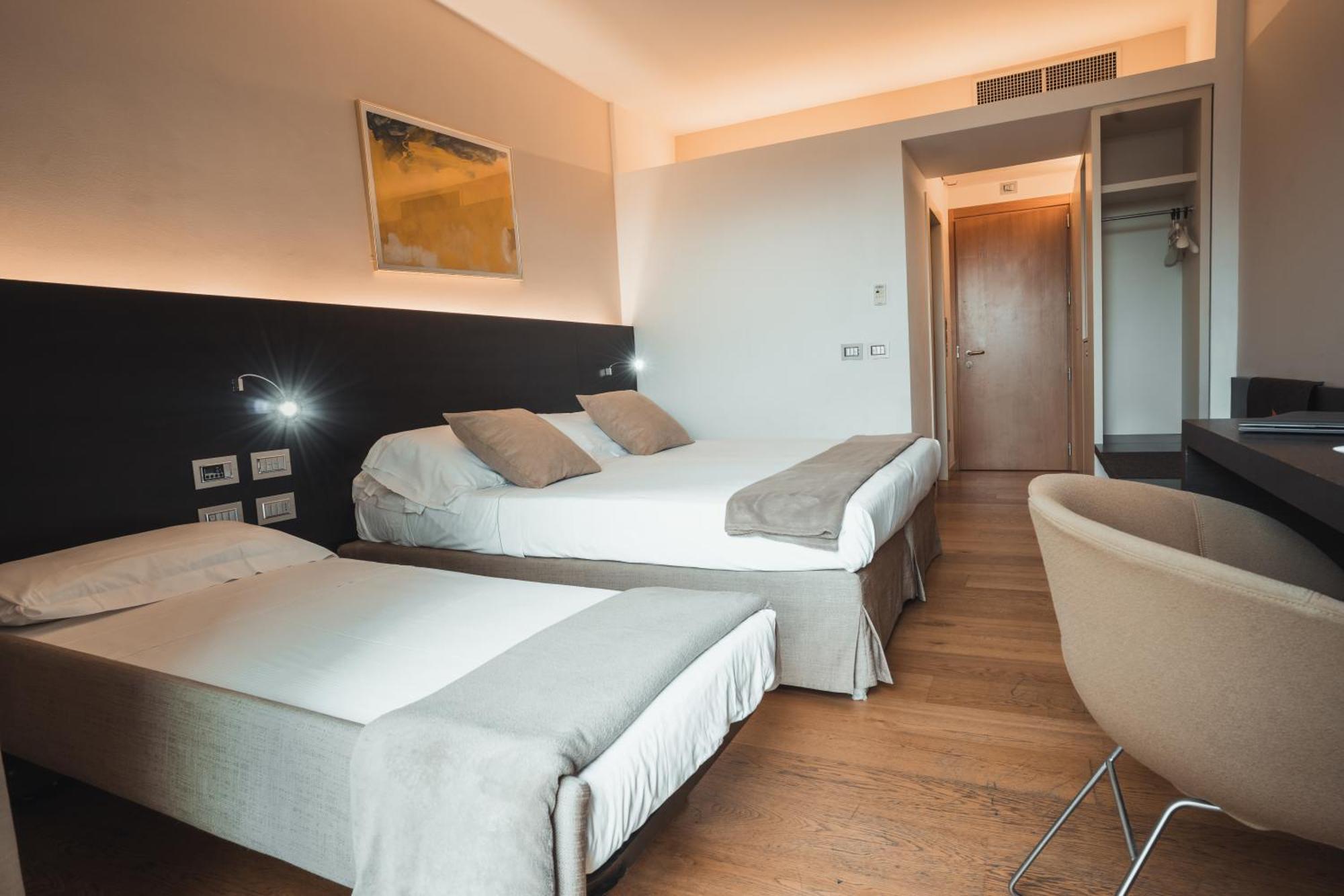 Mod 05 Bike Hotel Сандра Екстер'єр фото