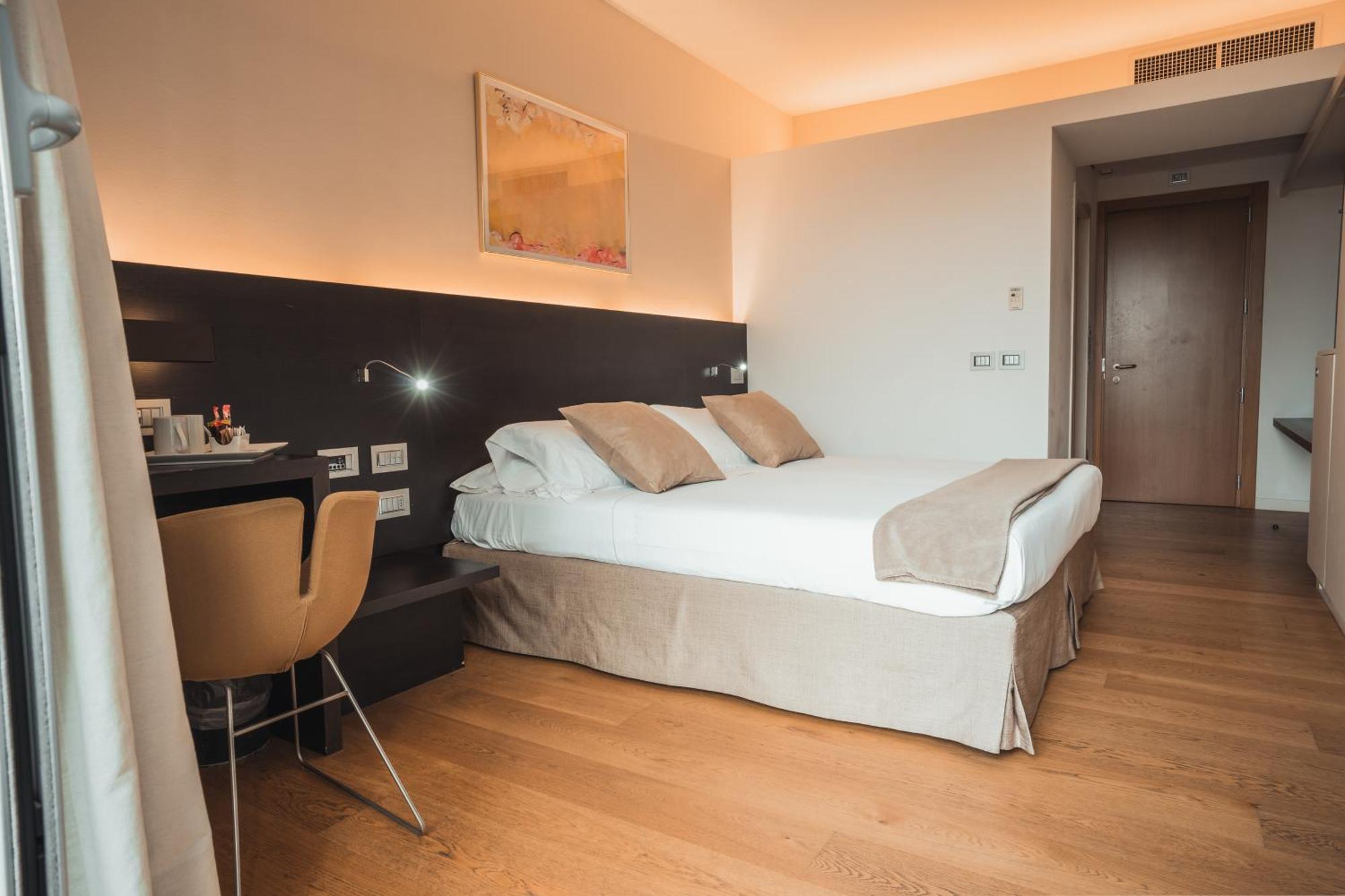 Mod 05 Bike Hotel Сандра Екстер'єр фото