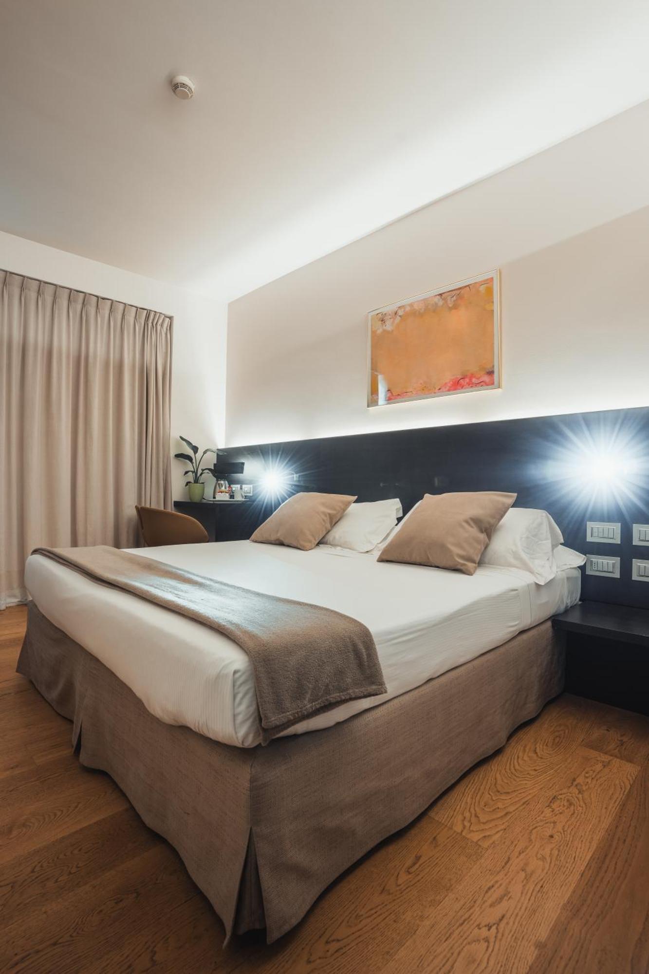 Mod 05 Bike Hotel Сандра Екстер'єр фото